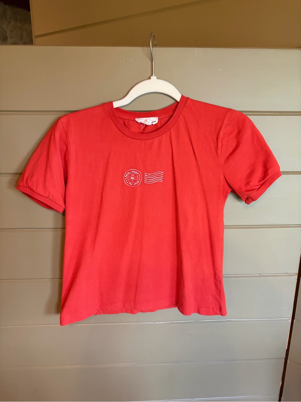 Sonderhaus Maeve Tee in Red
